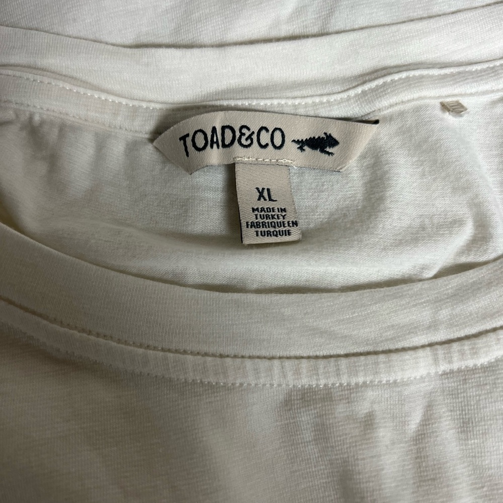 Toad & Co tee - Picture 2 of 2